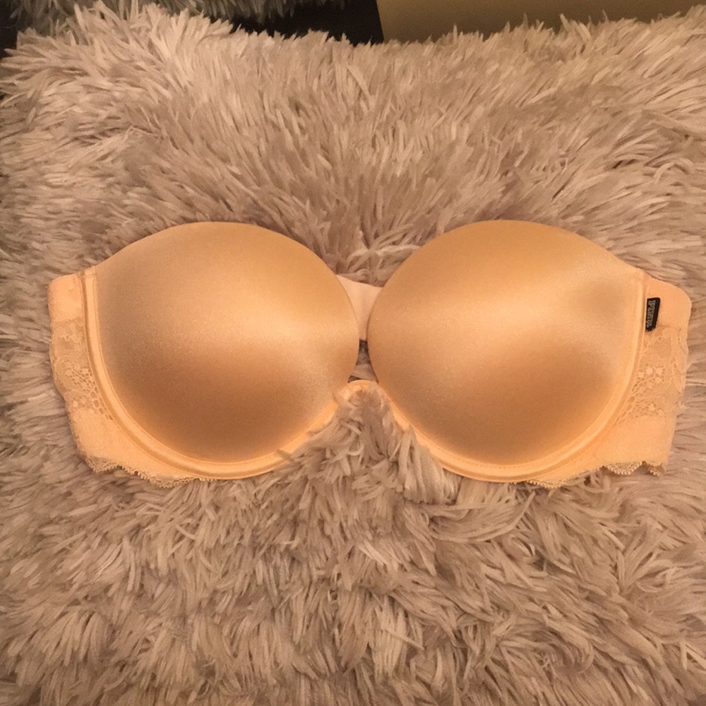 Victoria’s Secret push-up adjustable straps bra